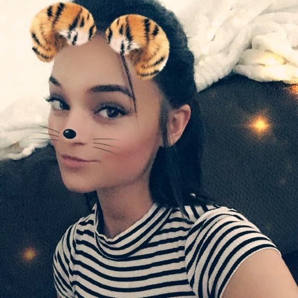 Meet your Posher, Meghan - Picture 1 of 1